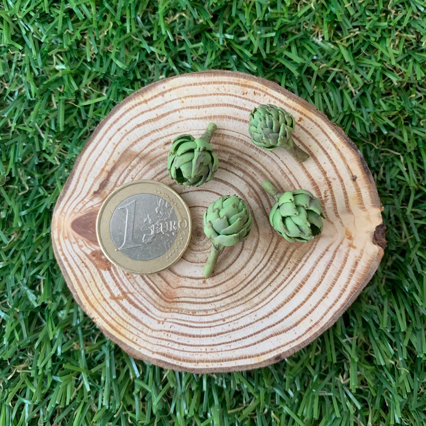Alcachofa para casa de muñecas