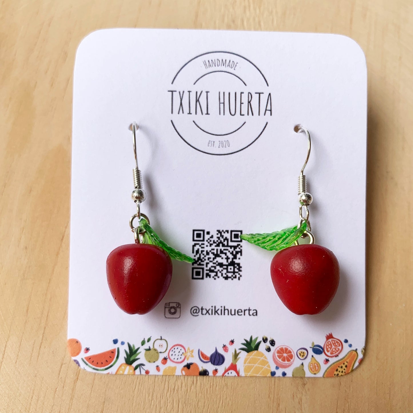 Boucles d'oreilles pomme rouge