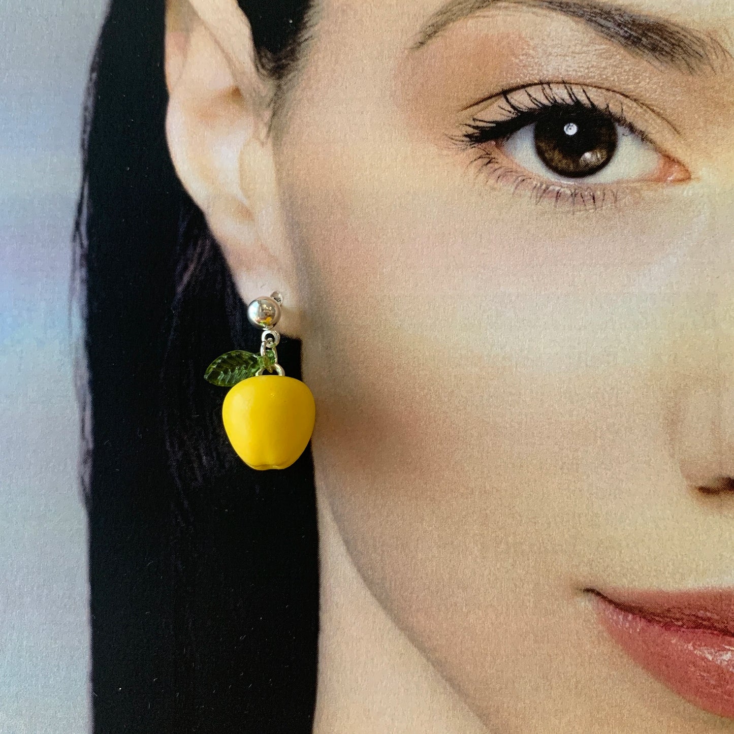 Boucles d'oreilles pomme verte ou jaune