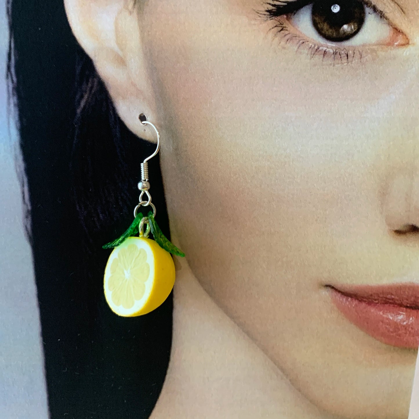 Half lemon earrings