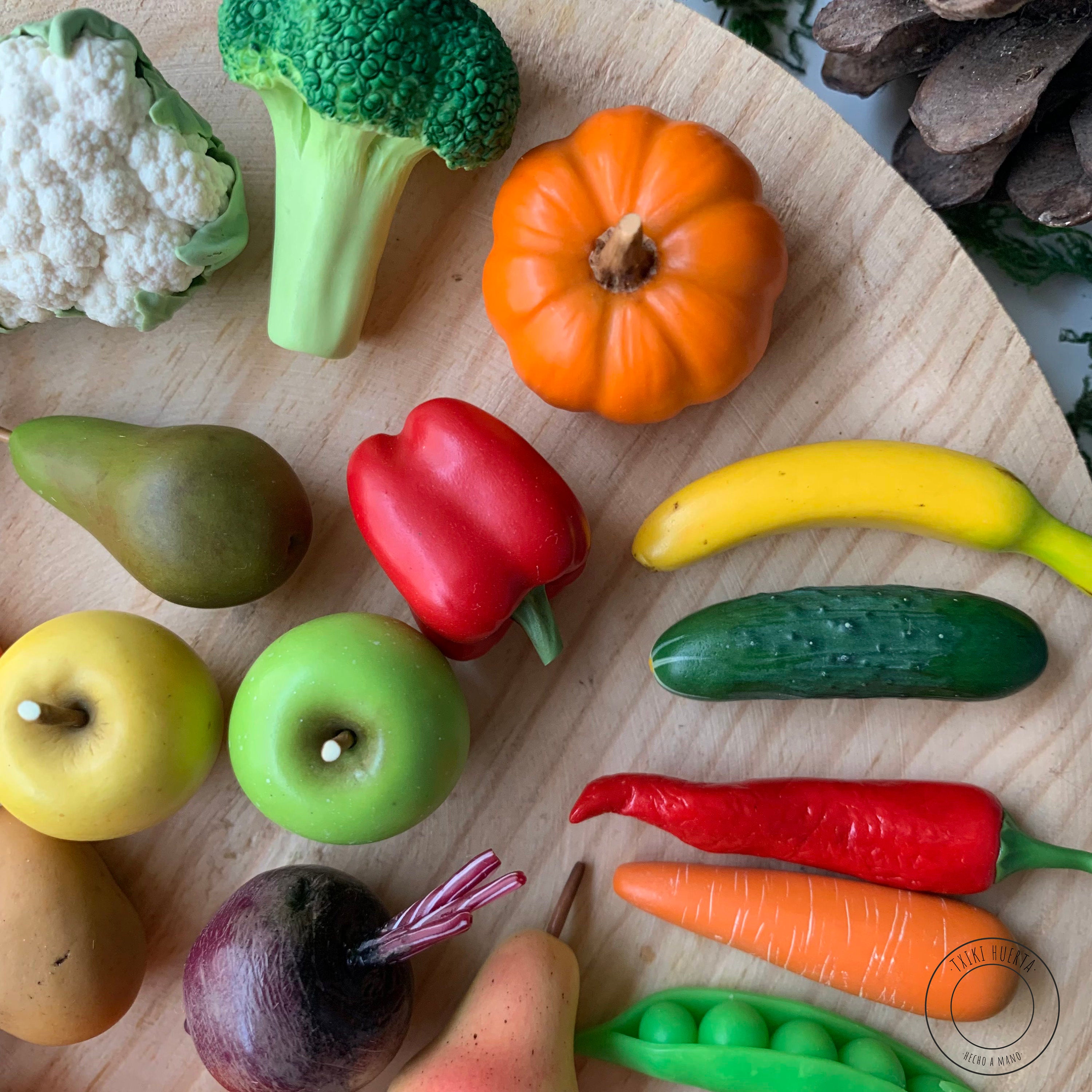 Pack de 30 miniaturas de frutas y verduras